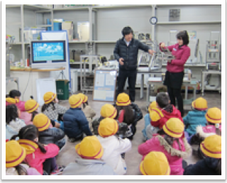 地元地域小中学校への社会活動